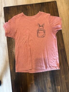 Women’s graphic tee